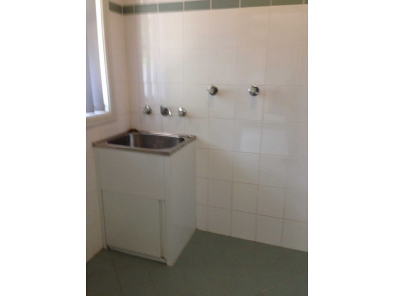 01/05 MIMOSA AVENUE, Toongabbie NSW 2146