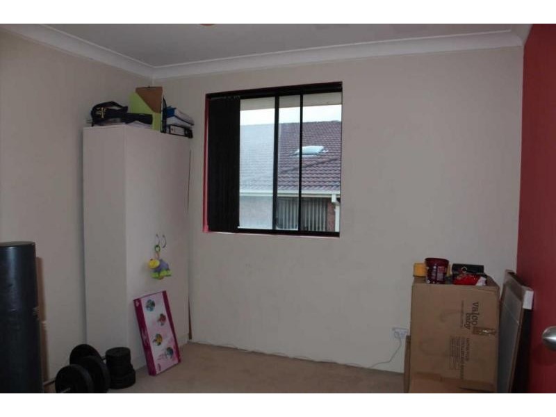 6/2 SHEFFIELD STREET, Merrylands NSW 2160