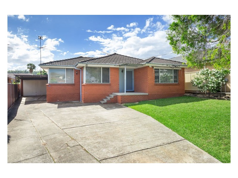 10 Acacia Place, Greystanes NSW 2145