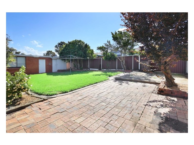 10 Acacia Place, Greystanes NSW 2145