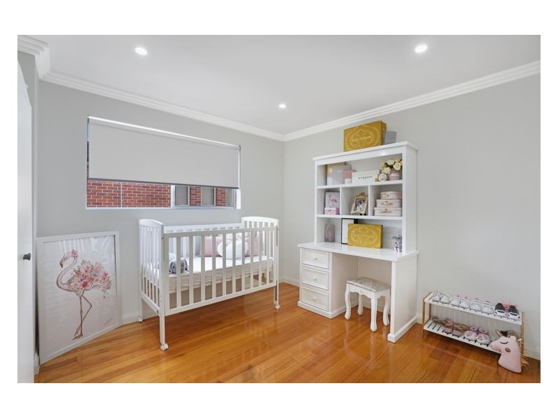 8 Valda Street, Merrylands NSW 2160