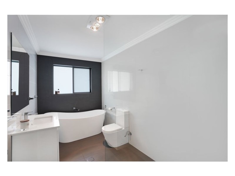 8 Valda Street, Merrylands NSW 2160