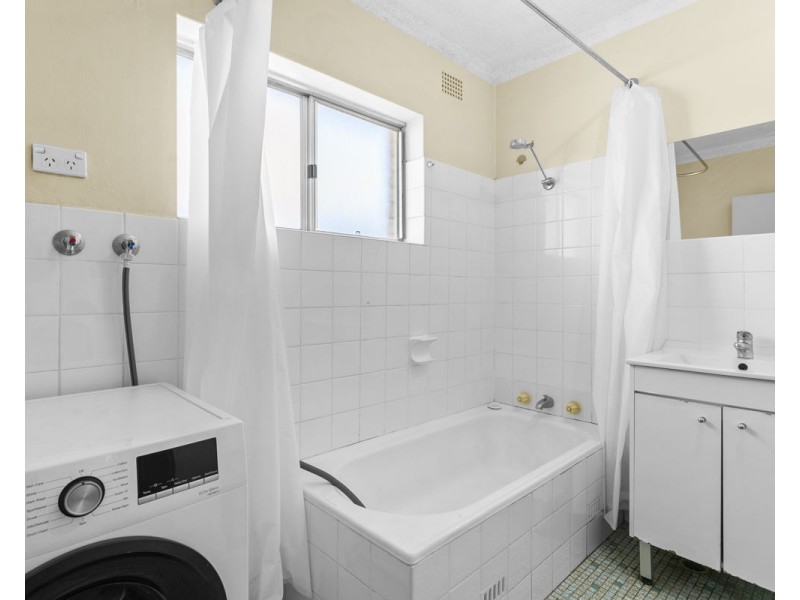 8/57 St Ann Street, Merrylands NSW 2160