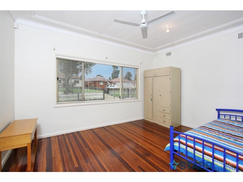 32 Faulds Road, Guildford NSW 2161