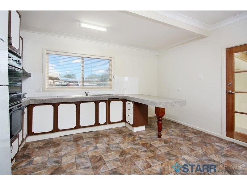 32 Faulds Road, Guildford NSW 2161