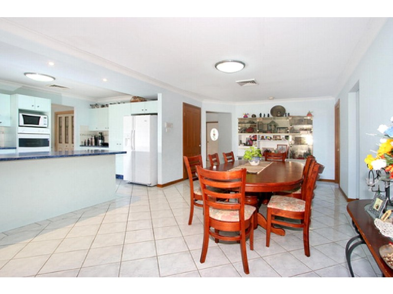 18 Broughton Street Street, Old Guildford NSW 2161