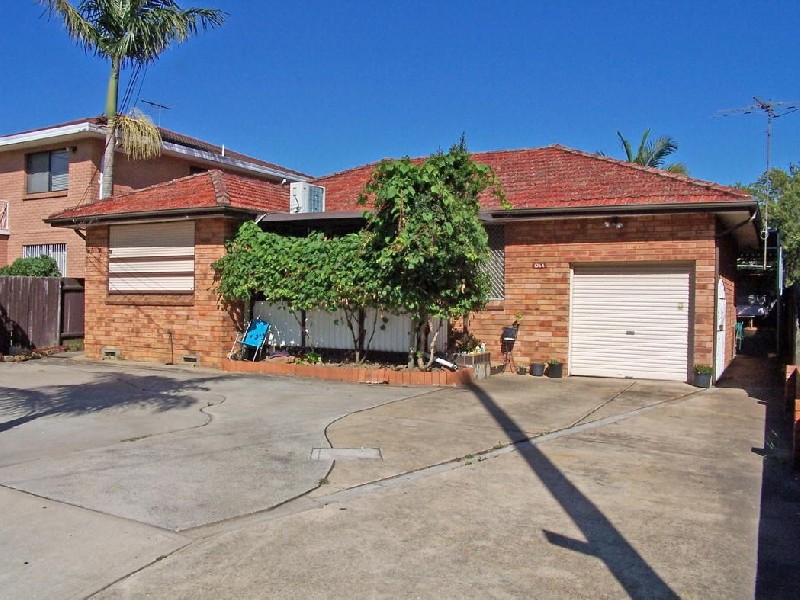126a Centenary Road, South Wentworthville NSW 2145