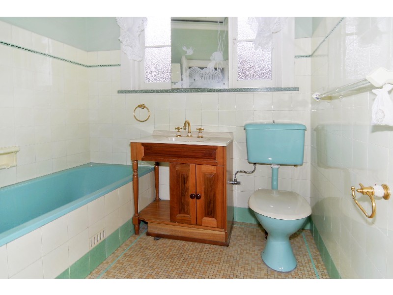 11 Pritchard Street, Auburn NSW 2144