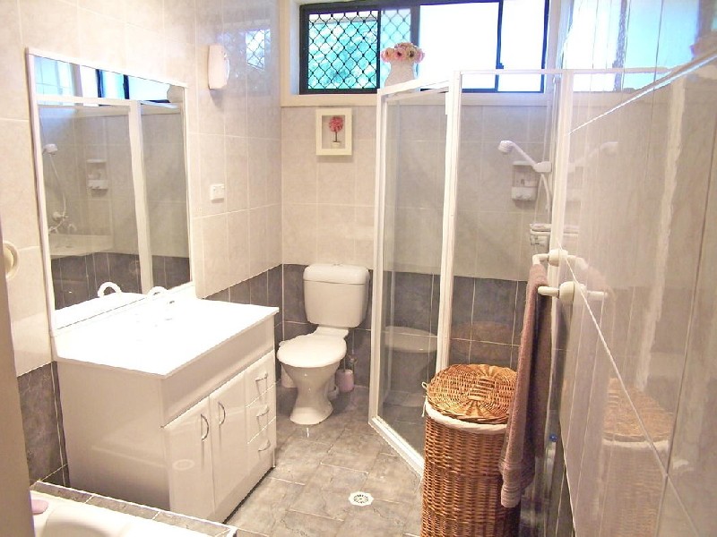 6 Lowe Street, Merrylands NSW 2160