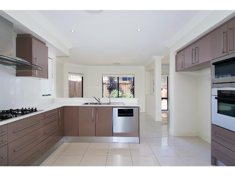 16 Parish Street, Greystanes NSW 2145