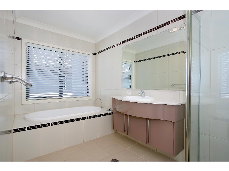 16 Parish Street, Greystanes NSW 2145