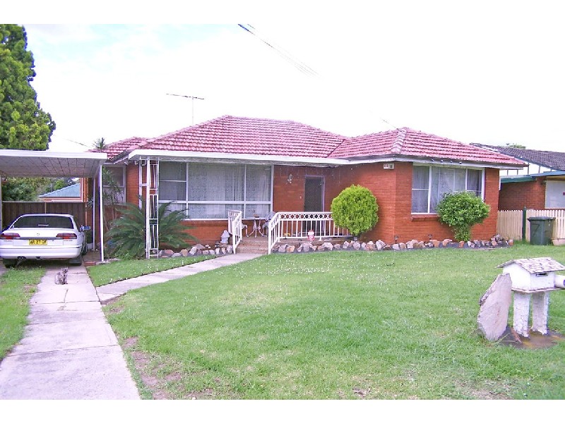 7 Maple Street, Greystanes NSW 2145