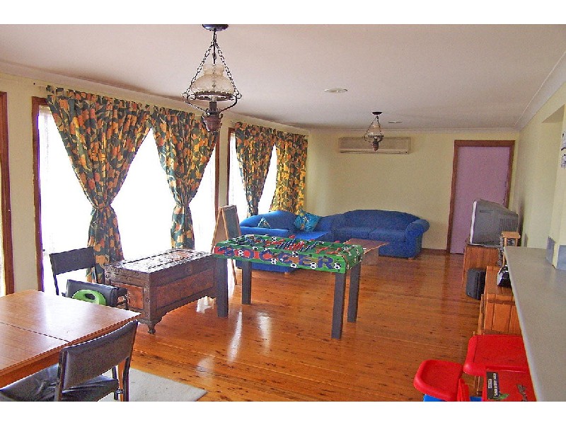 7 Maple Street, Greystanes NSW 2145