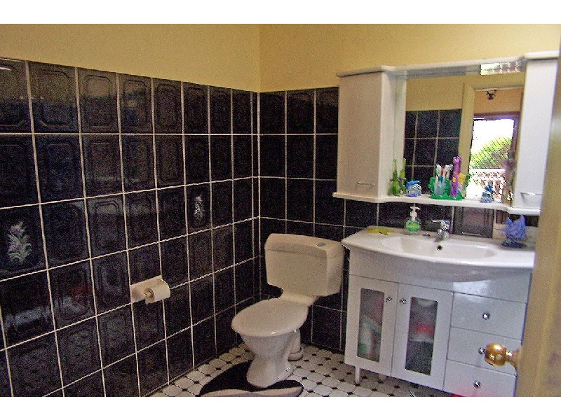 7 Maple Street, Greystanes NSW 2145