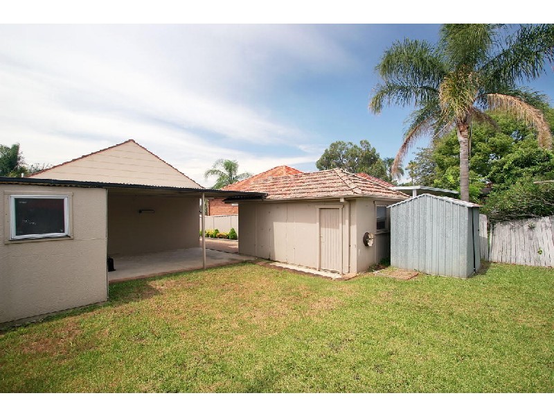 14 Ledger Road, Merrylands NSW 2160