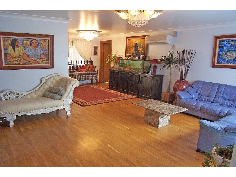 25 Gardenia Parade Parade, Greystanes NSW 2145