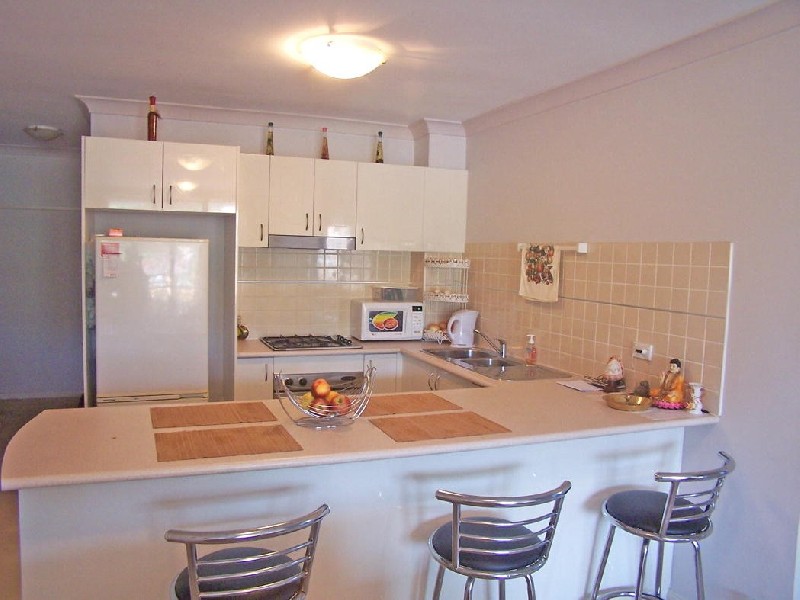 17/2-4 Kane Street, Guildford NSW 2161