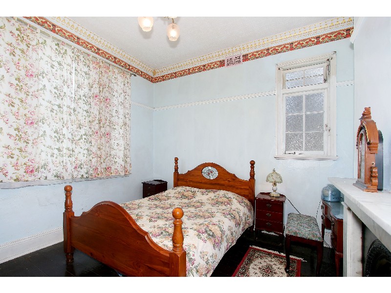 27 Woodstock Street, Guildford NSW 2161