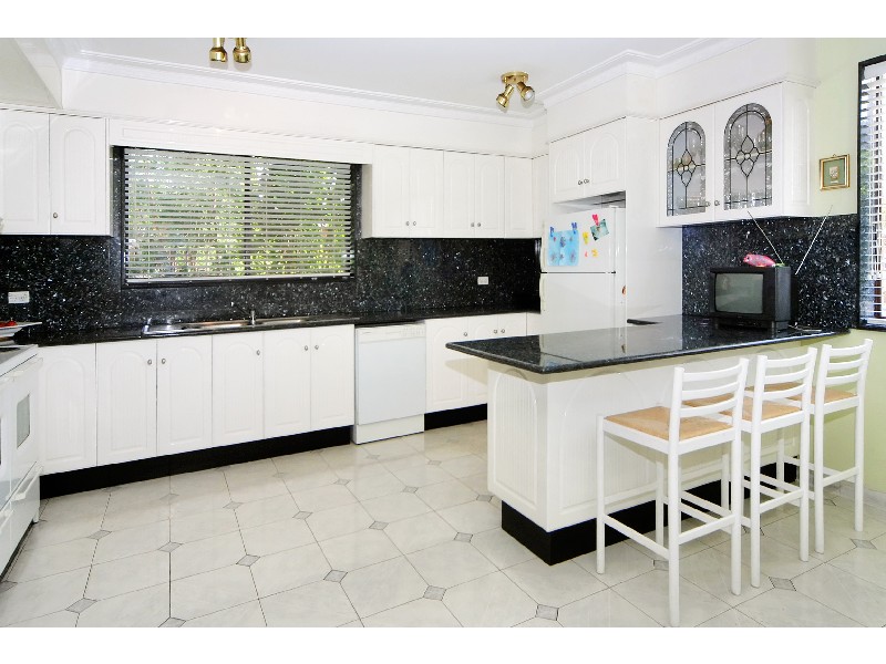 25 Yoogali Street, Merrylands NSW 2160