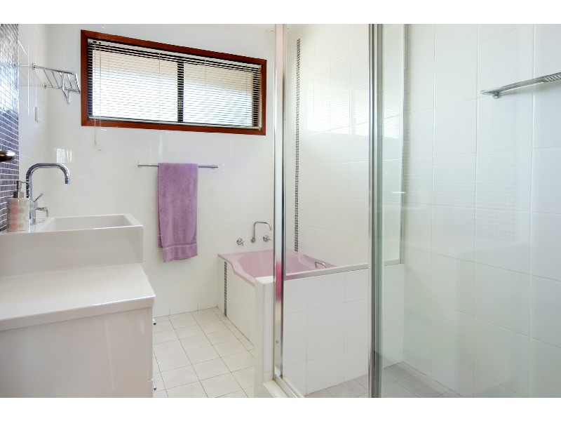 25 Yoogali Street, Merrylands NSW 2160