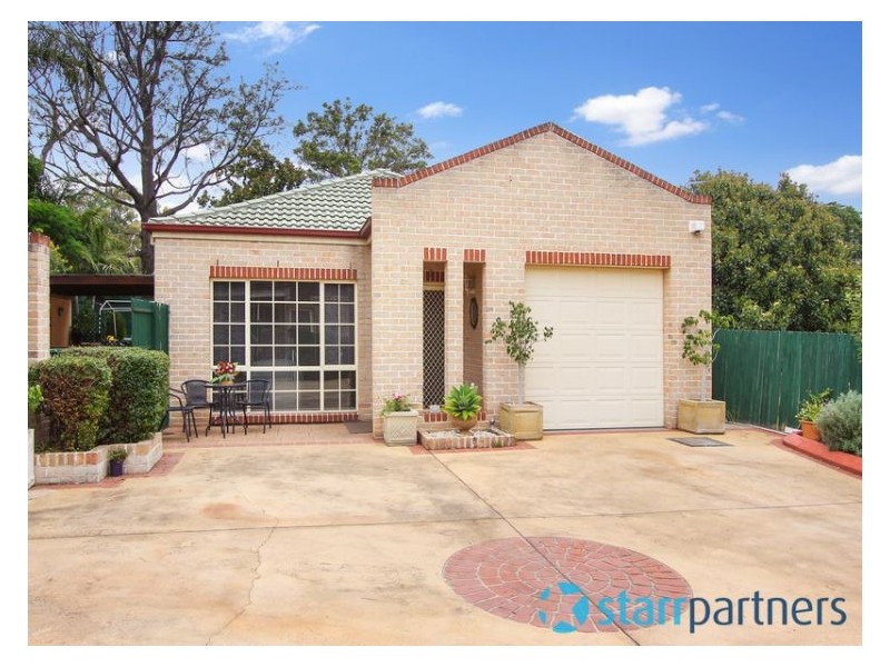 4a Rhodes Avenue, Guildford NSW 2161