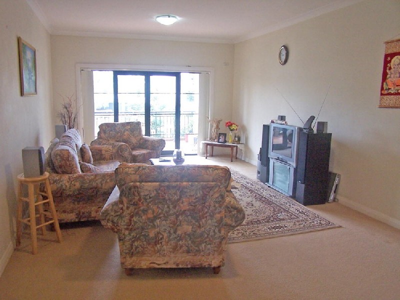 4/11-15 Refractory Court, Holroyd NSW 2142