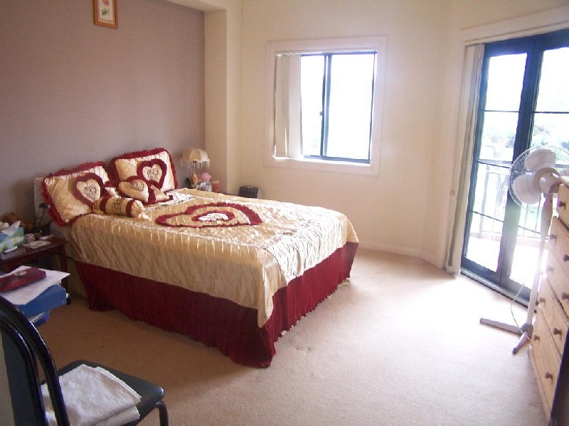 4/11-15 Refractory Court, Holroyd NSW 2142