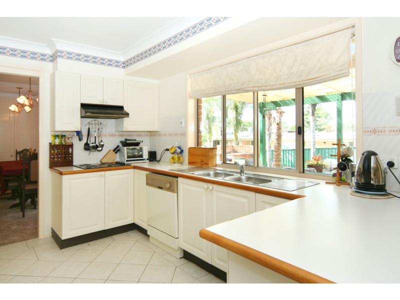 10 Benaud Street, Greystanes NSW 2145