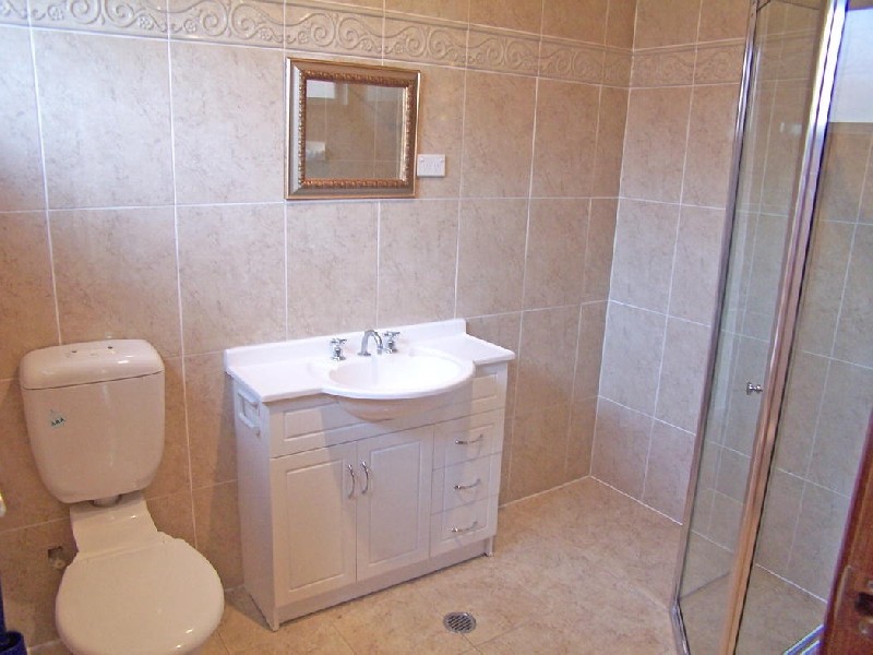 1 Craiglea Street, Guildford NSW 2161