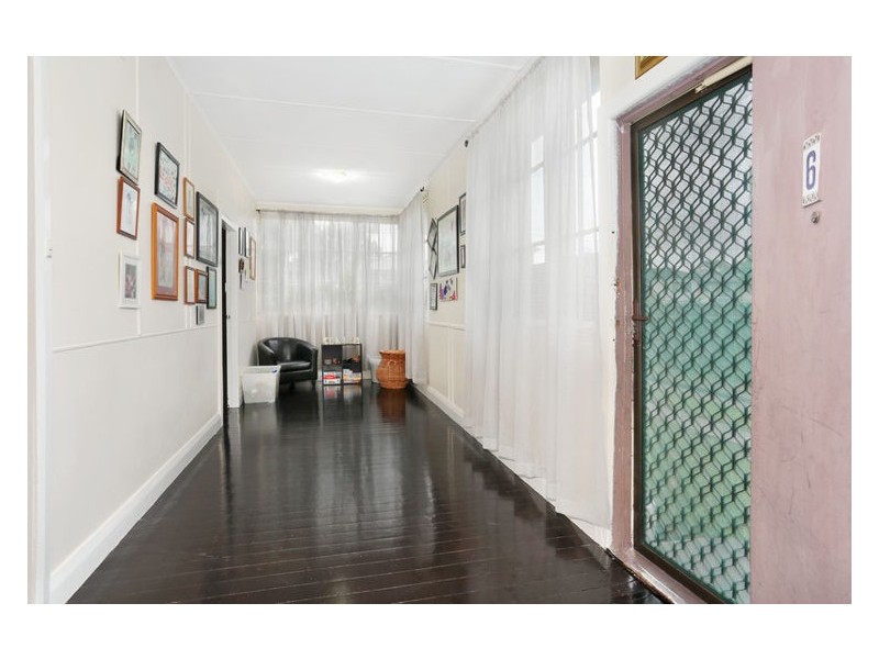 6 Cecil Street, Guildford NSW 2161