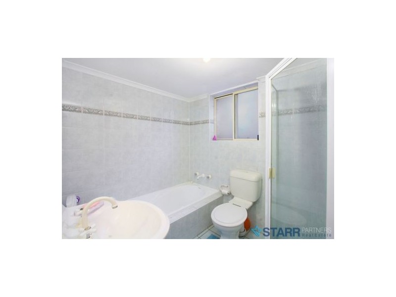 8/9-11 Oxford Street, Merrylands NSW 2160