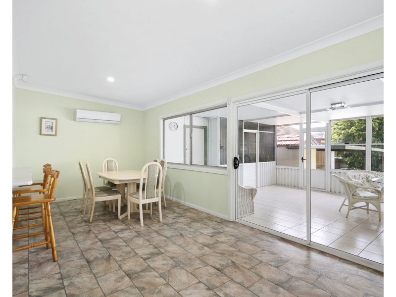 39 Cartwright Avenue, Merrylands NSW 2160