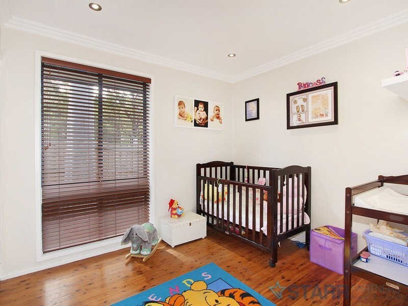 02 CARNATION STREET, Greystanes NSW 2145