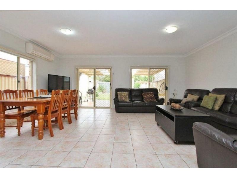 02/32 VERLIE STREET, South Wentworthville NSW 2145
