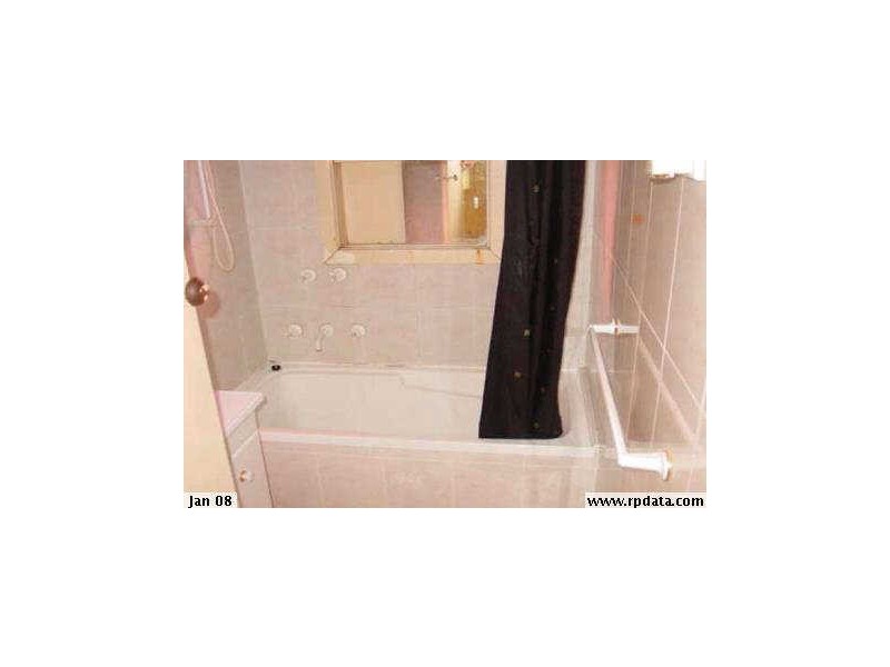 102 MILITARY ROAD, Guildford NSW 2161