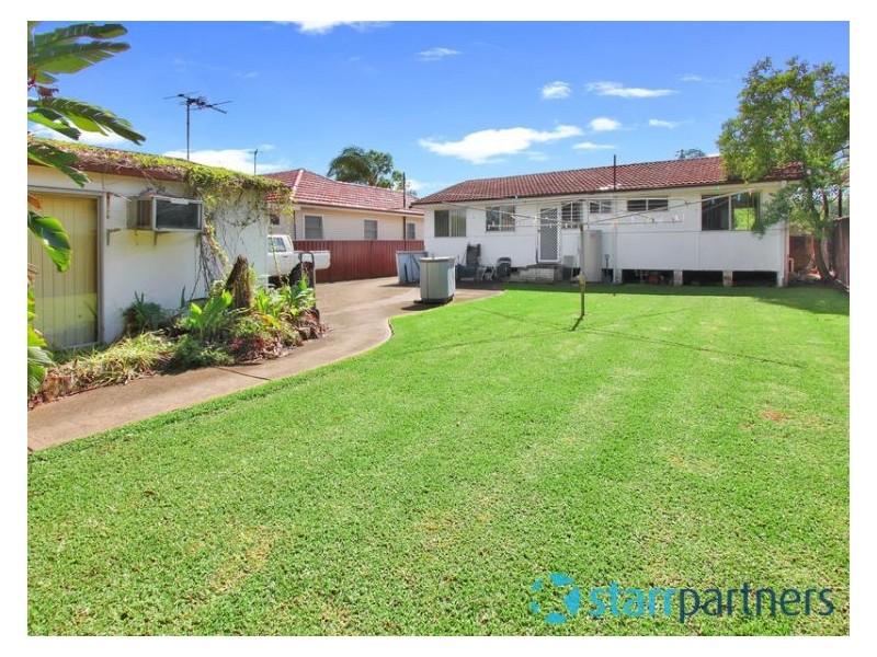 5a Hackney Street, Greystanes NSW 2145