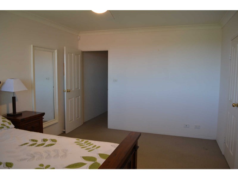 15 TENNYSON PARADE, Guildford West NSW 2161