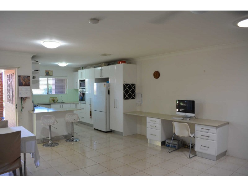 15 TENNYSON PARADE, Guildford West NSW 2161