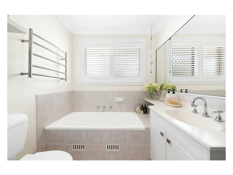 10 Jowarra Way, Merrylands NSW 2160