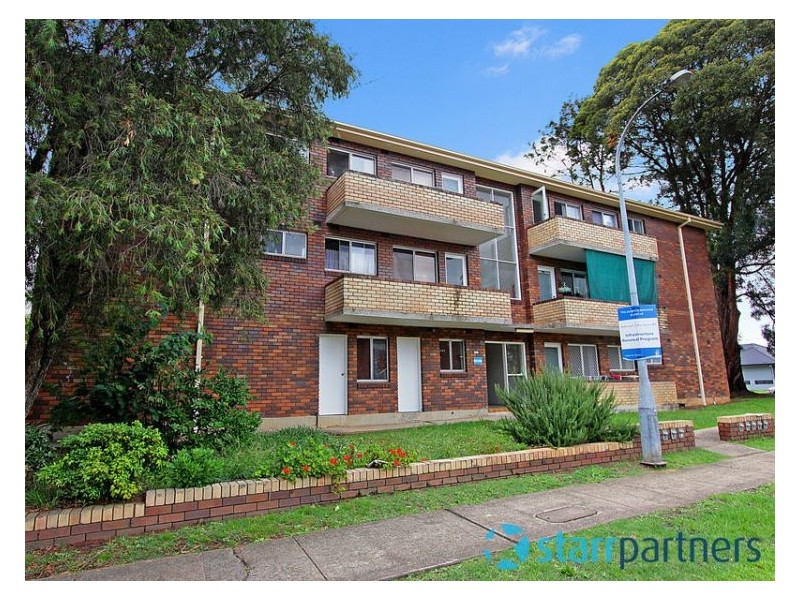 8/61 St Ann Street, Merrylands NSW 2160