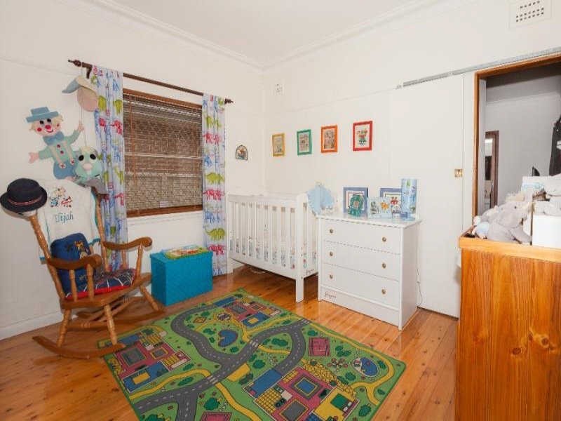 84 CENTENARY ROAD, South Wentworthville NSW 2145