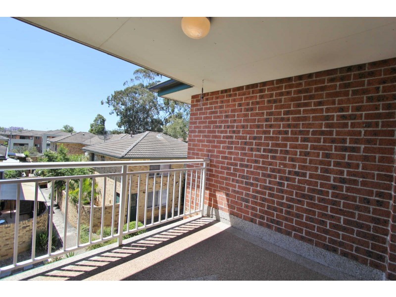 18/26 Sherwood Road, Merrylands NSW 2160
