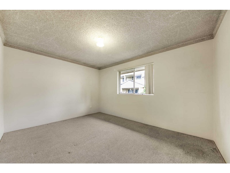 4/22 Newman Street, Merrylands NSW 2160