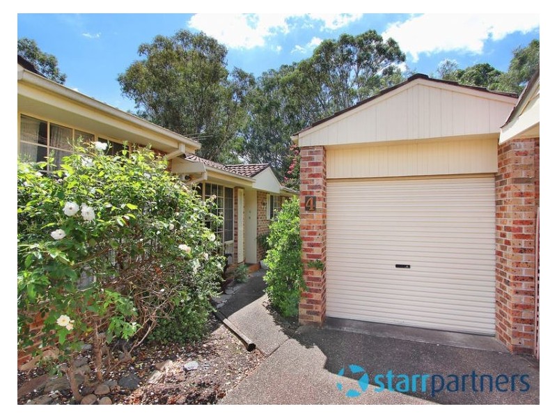 4/5A Binalong Road, Pendle Hill NSW 2145
