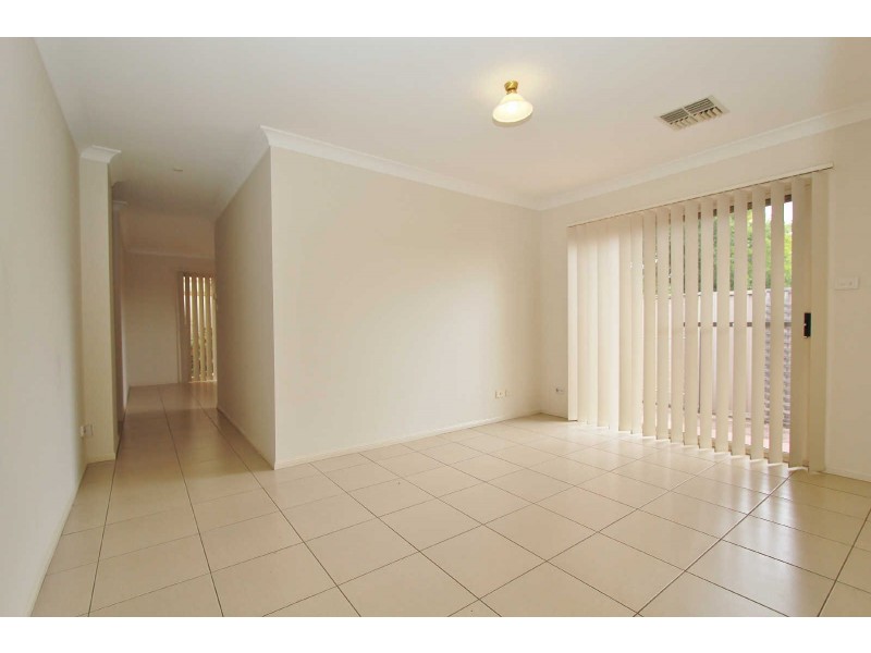 02/13 HAWKSVIEW STREET, Merrylands NSW 2160