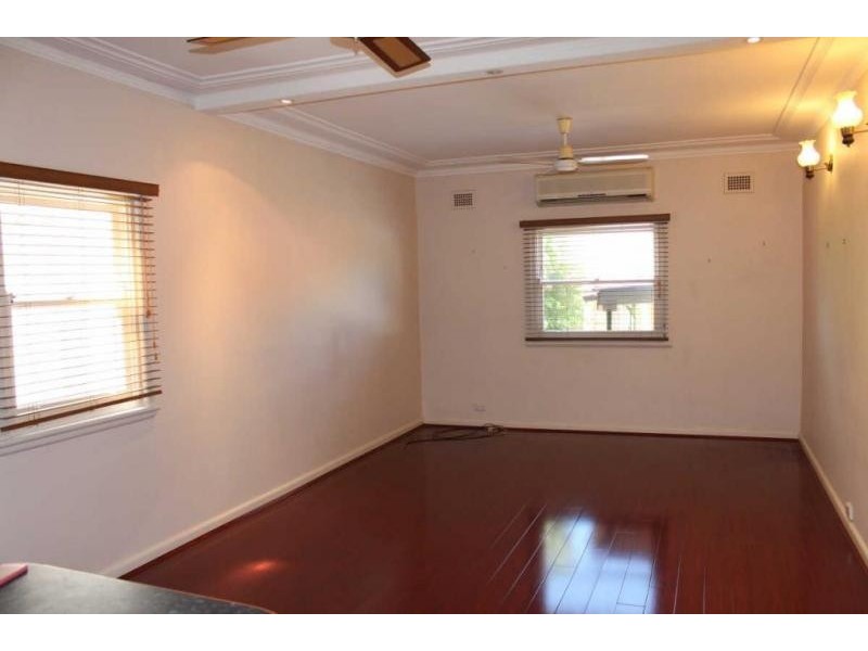 18 CARDIGAN STREET, Guildford NSW 2161