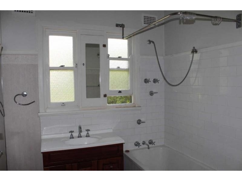 18 CARDIGAN STREET, Guildford NSW 2161