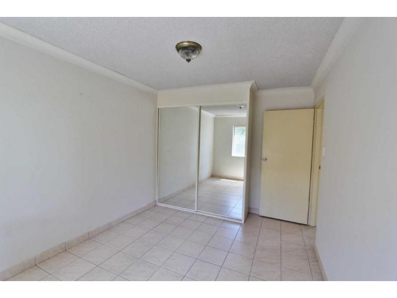 02/18 PATON STREET, Merrylands NSW 2160