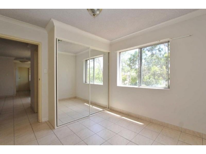 02/18 PATON STREET, Merrylands NSW 2160