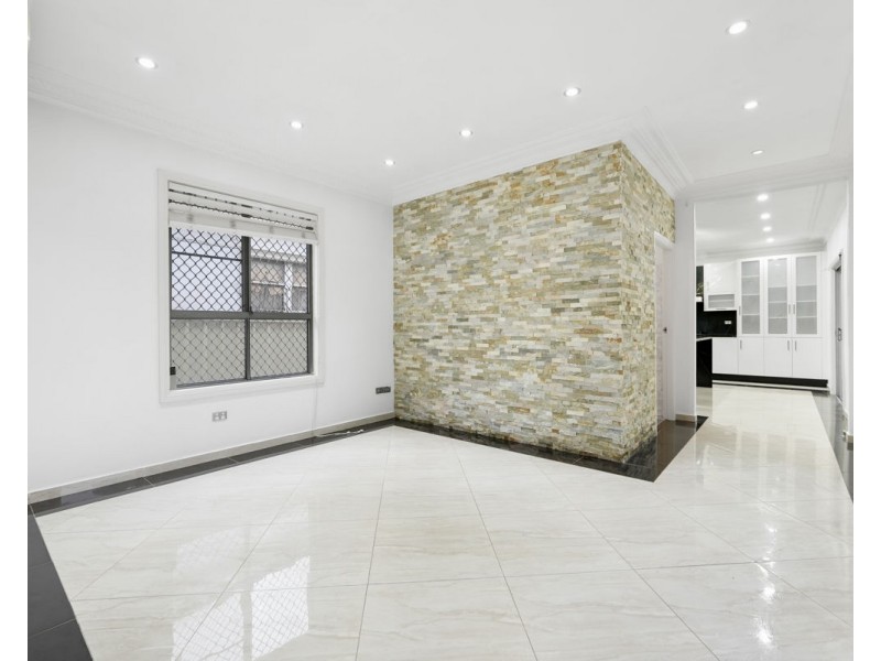 72 Excelsior Street, Merrylands NSW 2160